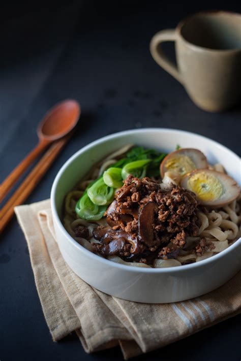 Taiwanese Braised Pork And Handmade Noodles