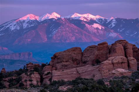 Colorado Springs Pikes Peak Mountain Sightseeing Bus Tour WanderWisdom