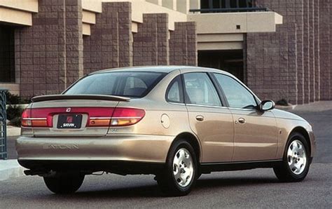 2000 Saturn L-Series Pictures - 16 Photos | Edmunds