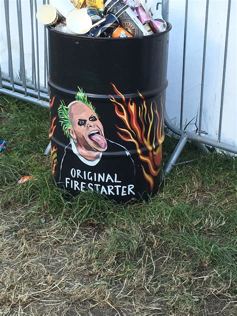 Keith Flint tributes... - Chat - eFestivals