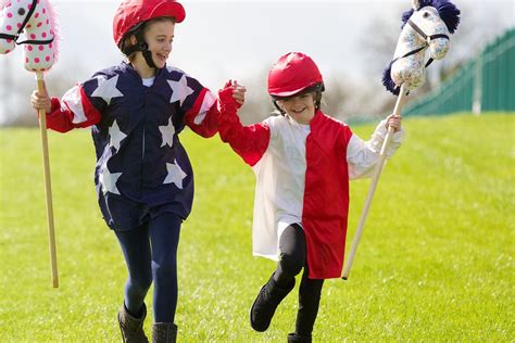 Win Family Passes to AES Bord na Móna Family Day at Punchestown