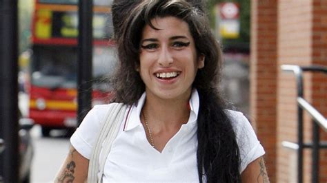 Amy Winehouse Biography Did The Music Industry Fail To Save A Troubled Star