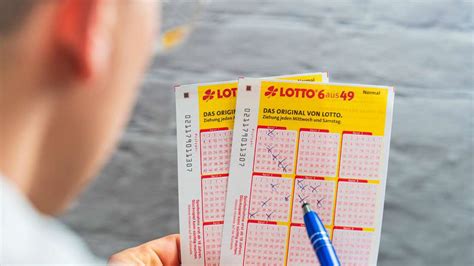 Mit Nur Drei Lotto Gewinnzahlen Drei Spieler Aus Deutschland Jetzt