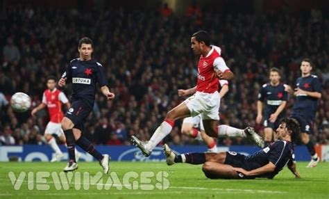 Walcott - Arsenal Photo (2384689) - Fanpop