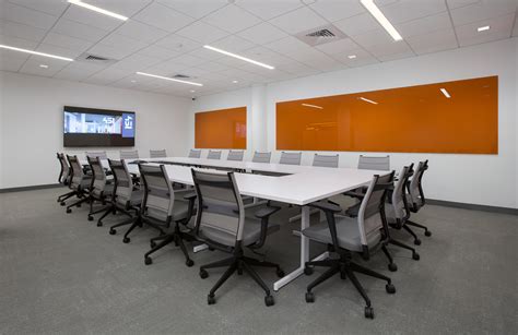 Detailed review of the tremont house amenities and services 2