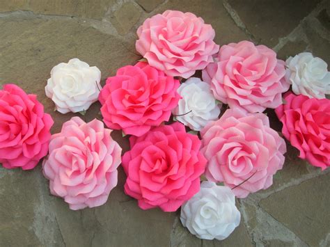 12 Giant Paper Flowers/Giant Paper Roses/Wedding