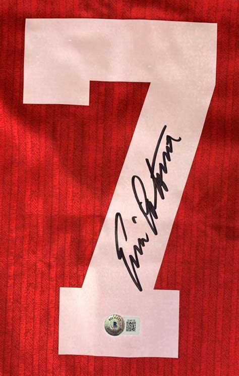 Eric Cantona Signed Manchester United Umbro Jersey Beckett Pristine