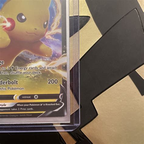 Mavin Pokémon TCG Pikachu V SWSH Black Star Promos SWSH061 Holo Promo