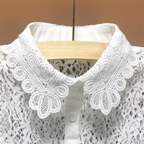 Detachable Half Shirt Hollow Out Floral Lace Decorative False Fake