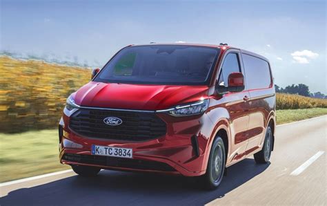 Erster Test Ford Transit Custom Tourneo Custom Leicht Zu Packen