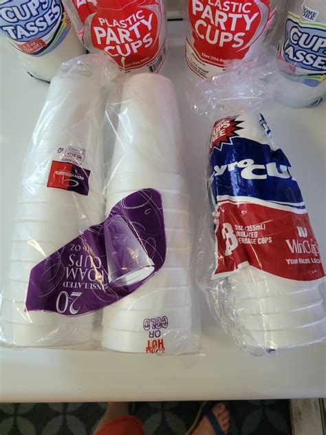 Large Styrofoam And Plastic Cup Bundle