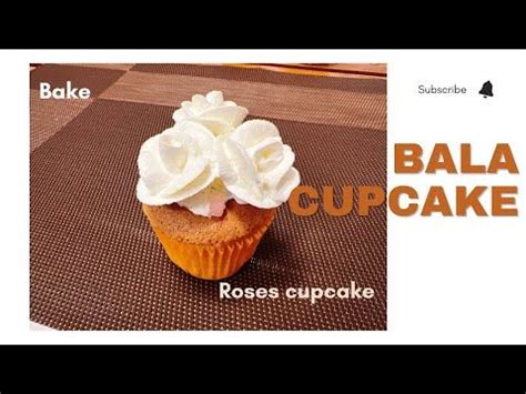 甜點手作玫瑰杯子蛋糕原味杯子蛋糕Roses cupcake YouTube in 2022 Rose cupcakes