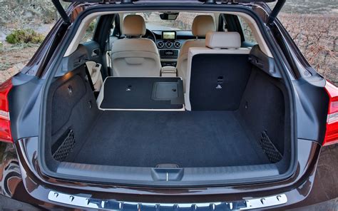 2015 Mercedes Benz Gla 250 Cargo Capacity Ranges From 421 To 1235