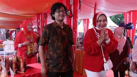 Riana Sari Arinal Festival Umkm Tla Awal Kebangkitan Umkm Lampung