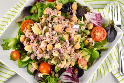 Tuna And Garbanzo Bean Salad Recipe | LaaLoosh