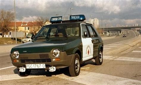 20 Coches Míticos De La Guardia Civil Guardia Civil Coches De