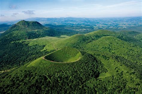 La Chaîne Des Puys à Lunesco 1er Site Naturel De France