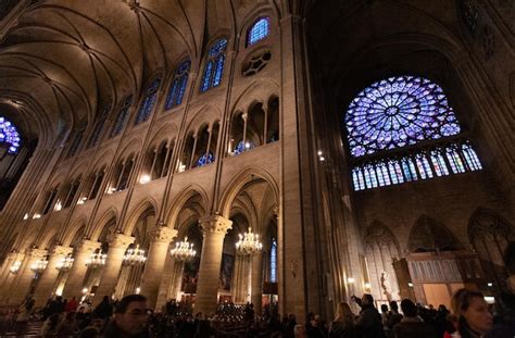 Premium Photo Paris France December Notre Dame De Paris