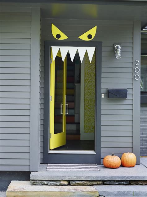 Welcome Halloween with DIY front-door decorations | The Columbian