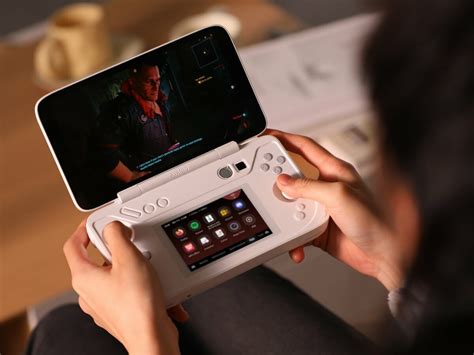 This Dual Screen Handheld Has A Nintendo DSinspired Design