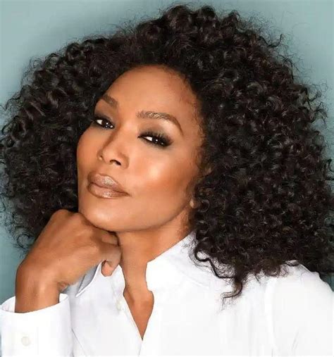 Angela Bassett Biography Age Husband And More Mrdustbin