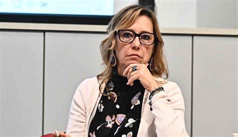 Ilaria Cucchi Minacciata E Insultata Sui Social La Procura Di Roma