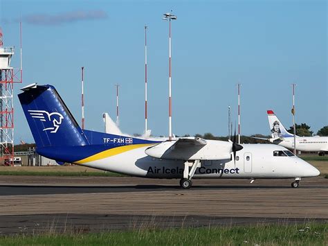 Air Iceland Connect De Havilland Canada DHC 8 202 Dash 8 Flickr