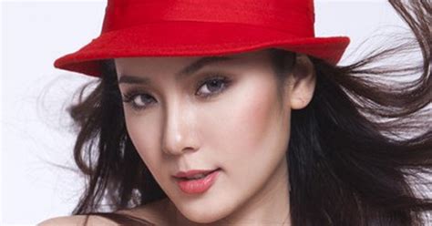 Phương Linh dính tin đồn lộ clip sex với đại gia