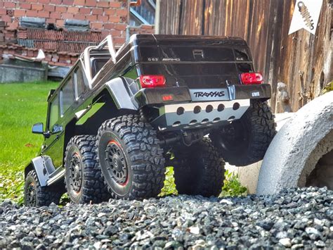 Traxxas Trx 6 Mercedes Benz G 63 Amg 6x6 Review