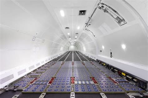 AEI Receives EASA STC Approval For 737 800SF Freighter Conversion