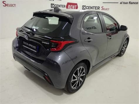 Car 2023 Toyota Yaris In Salerno Campania 5d Grigio 1 5h Trend