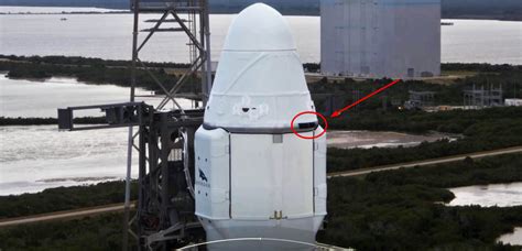 Spacex Testing Ceramic Starship Heat Shield Tiles On Flight Proven Crs