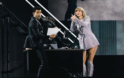 Taylor Swift Kicks Off Eras Tour With Mammoth 44 Song Setlist