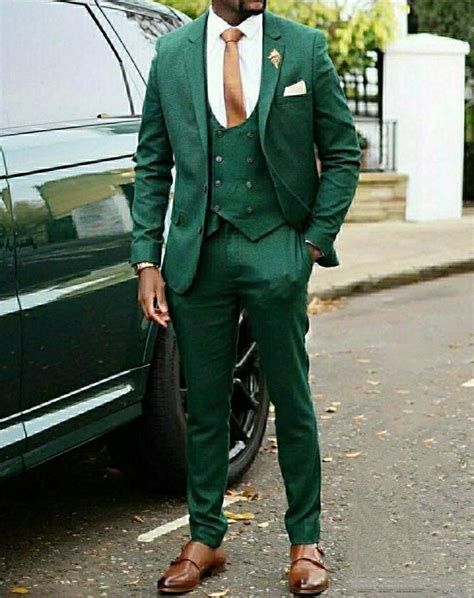 Green Men Suits 3 Pieces Slim Fit Eligant Suits Beach Wedding Wear