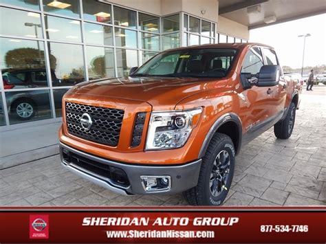 New 2019 Nissan Titan PRO-4X 4D Crew Cab