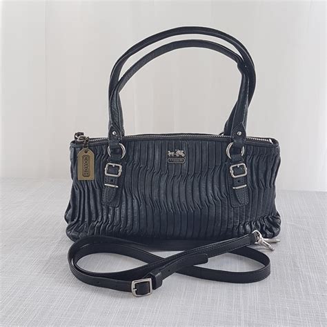 Coach Black Leather Shoulder Bag Converts To Handbag Vintage Coach