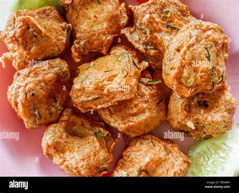 Deep Fried White Fish Cake Hi Res Stock Photography And Images Alamy