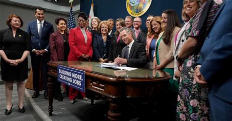 Newsom's signature move at the California Capitol: Jam the Legislature ...