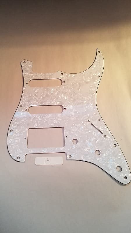 Stratocaster White Pearloid Pick Guard Reverb