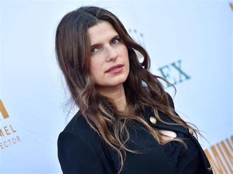 Lake Bell Says Her Humiliating Nude Photo Leak Influenced How She Directed Episodes Of Pam
