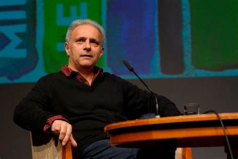 Hanif Kureishi spoke of his state of health from a hospital in Rome: "I ...