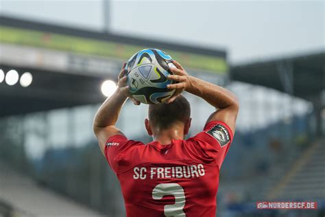 Fotos Sc Freiburg Ii Spvgg Unterhaching Nur Der Scf