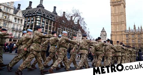 The Army Ready 20000 Troops To Help Britains Coronavirus Support