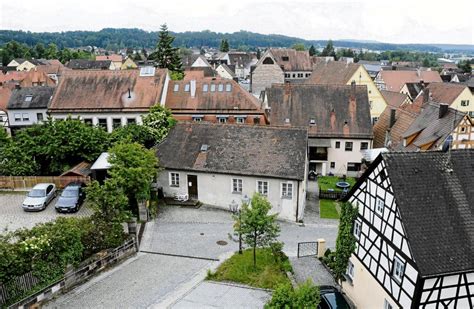 Neubauten neben Denkmälern