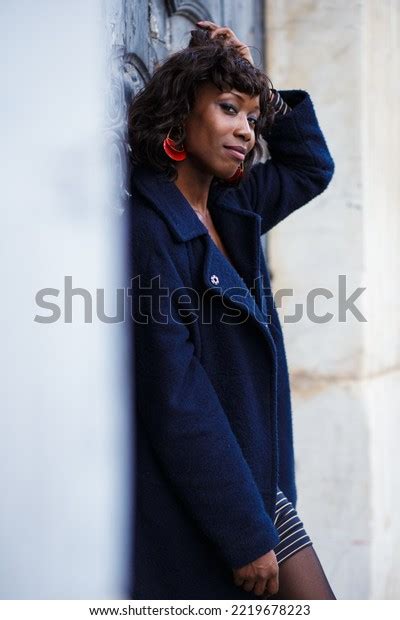 Portrait Young Black Woman Street Looking Stock Photo 2219678223 ...