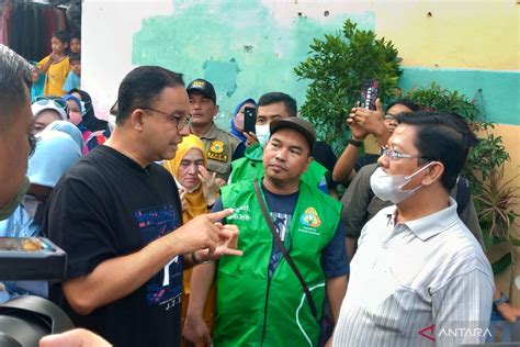 Anies Senang Warga Antusias Ikut Pekan Gerakan Jakarta Sadar Sampah