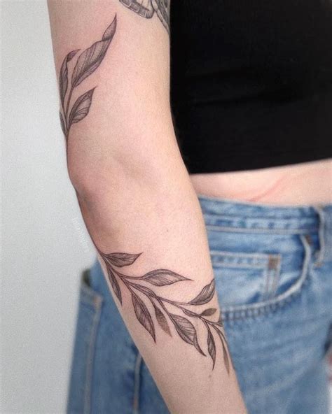 Aggregate 64 Wrap Around Vine Tattoo Super Hot In Cdgdbentre