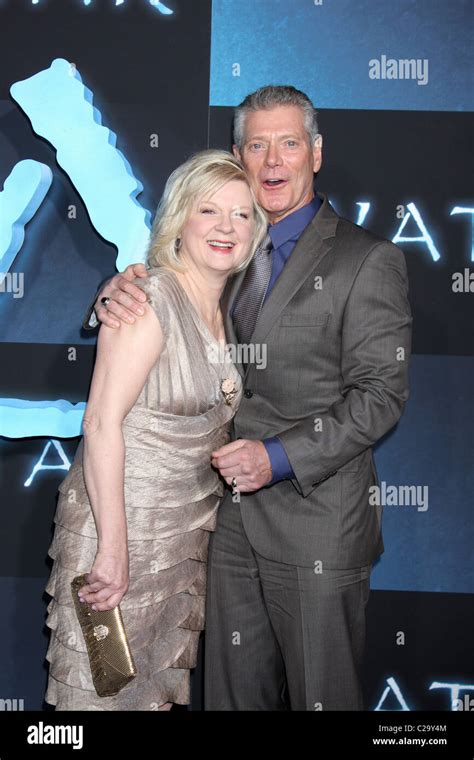 Stephen Lang And Wife Kristina Watson Los Angeles Premiere Of Avatar