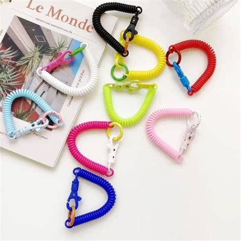 Springs Keychain Stretchy Spiral Spring Coil Retractable Coil Springs Keychain With Metal Clasp