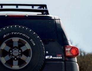 FJ Cruiser TRD Edition Adds Black Roof | Cars.com
